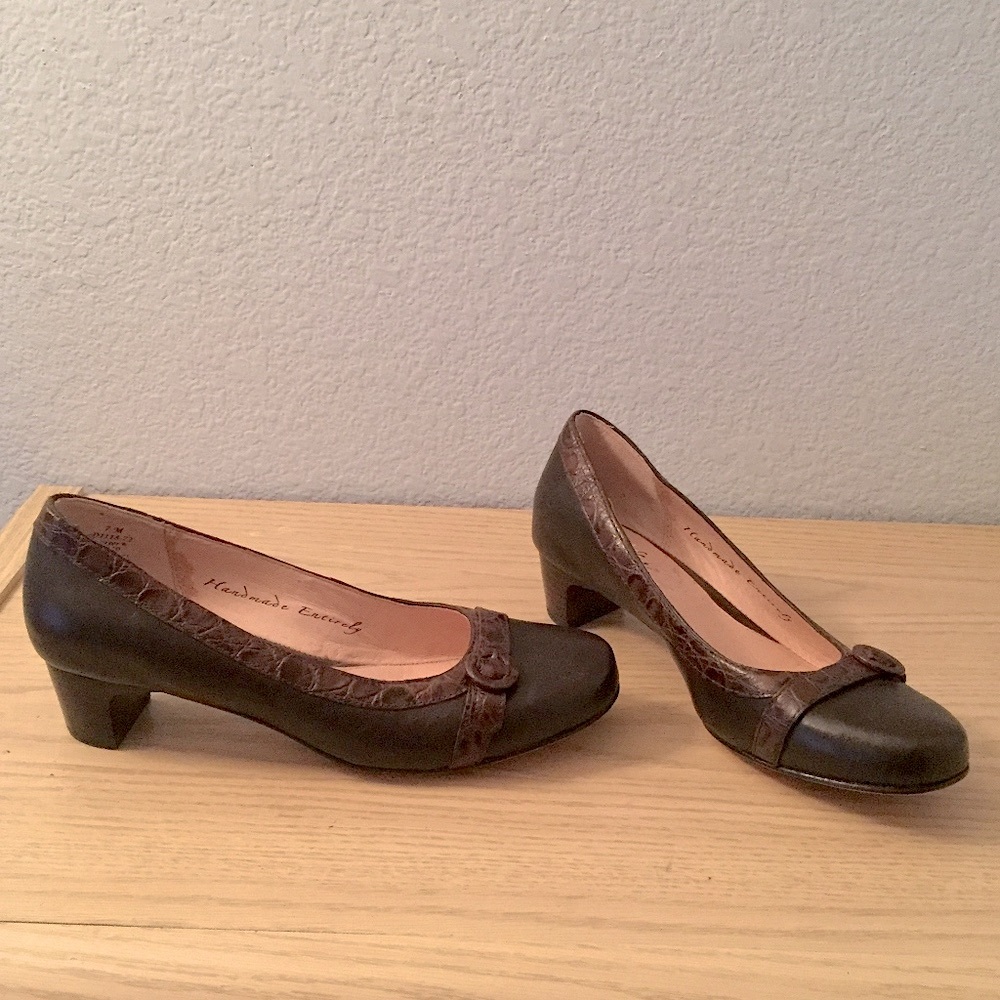 Vintage handmade pumps